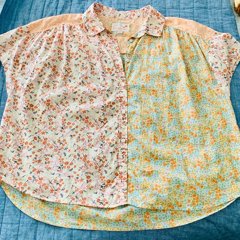 American Eagle Floral Multicolor Blouse